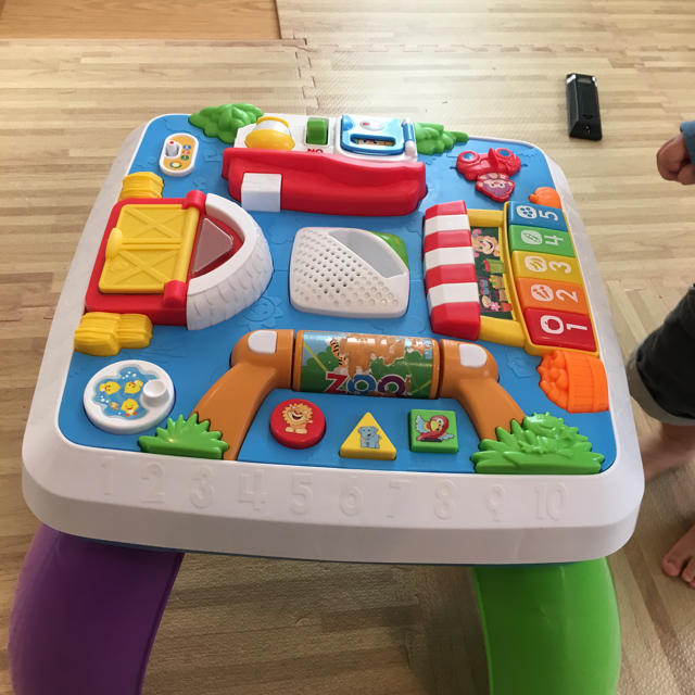 Fisher Price フィッシャープライス スマートステージ バイリンガル テーブルの通販 By Hiro S Shop フィッシャープライスならラクマ