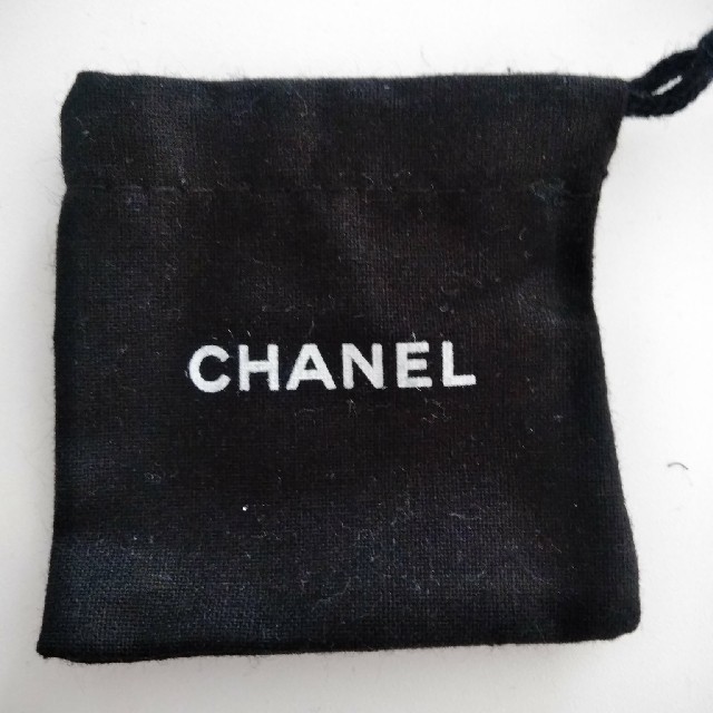 CHANEL　巾着ミニ レディースのファッション小物(ポーチ)の商品写真