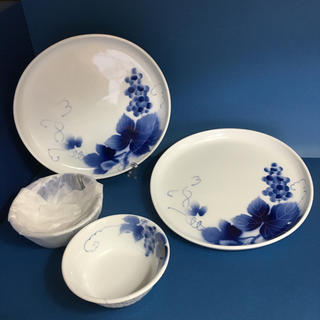 コウランシャ(香蘭社)の深川製磁 ブルーワイナリー 楕円皿・平碗  大幅にお値下げ(食器)