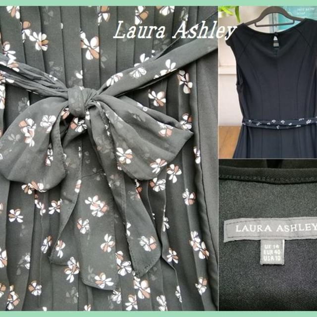 LAURA ASHLEY(ローラアシュレイ)の【英国輸入】ローラアシュレイ・黒地プリーツ小花柄UK14 レディースのワンピース(その他)の商品写真