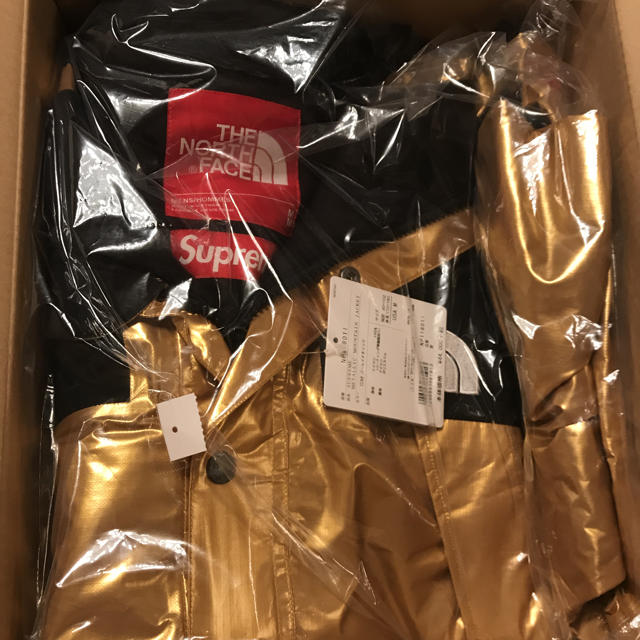 supreme  north face