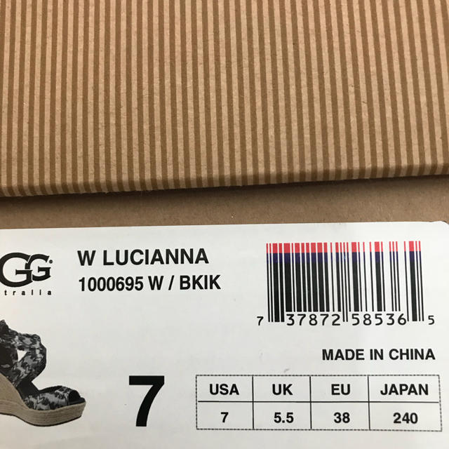 UGG(アグ)のUGGサンダル レディースの靴/シューズ(サンダル)の商品写真