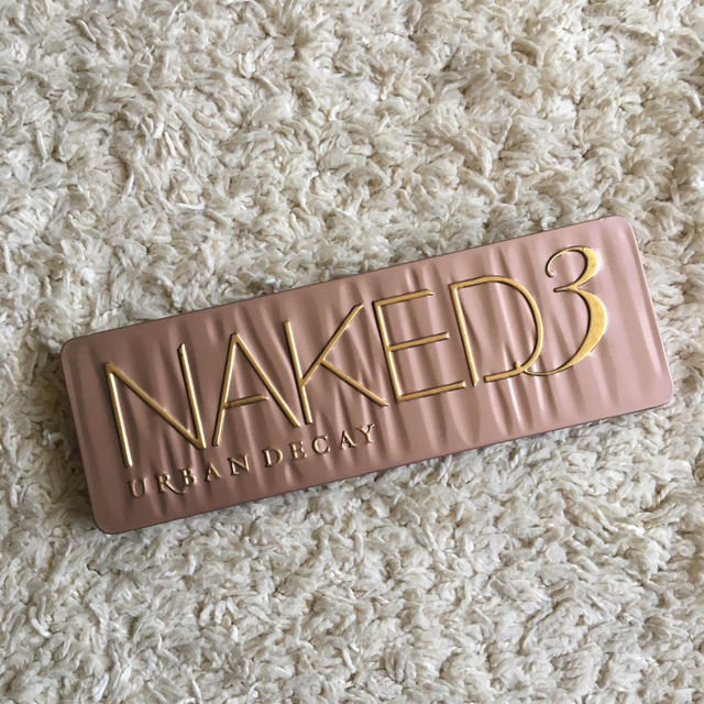 Urban Decay(アーバンディケイ)の値下げ 海外コスメ NAKED3 アイシャドーパレット コスメ/美容のコスメ/美容 その他(その他)の商品写真