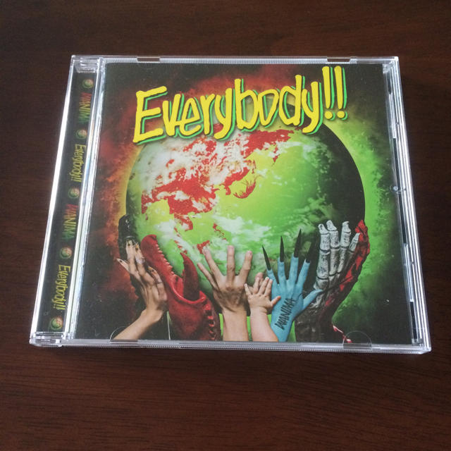 WANIMA(ワニマ)の【WANIMA】Everybody!! CD アルバム 中古 エンタメ/ホビーのCD(ポップス/ロック(邦楽))の商品写真