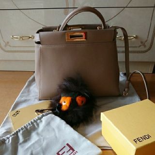 フェンディ(FENDI)のご専用☆フェンディピーカブー(ハンドバッグ)