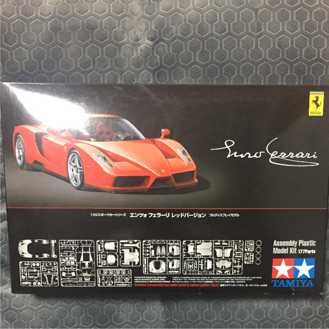 Ferrari(フェラーリ)のhide様専用  プラモデル  1/24  エンツォ フェラーリ エンタメ/ホビーのおもちゃ/ぬいぐるみ(プラモデル)の商品写真