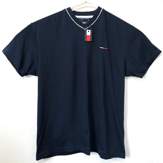 TOMMY HILFIGER(トミーヒルフィガー)のデッドストック 90s 新品 トミージーンズ  Tシャツ L相当 Vネック メンズのトップス(Tシャツ/カットソー(半袖/袖なし))の商品写真