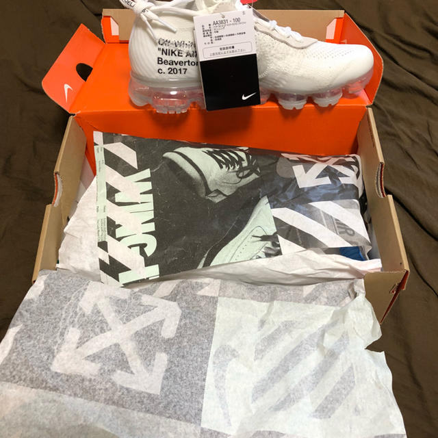 OFF-WHITE(オフホワイト)の25 NIKE Vapormax Off-White  レディースの靴/シューズ(スニーカー)の商品写真