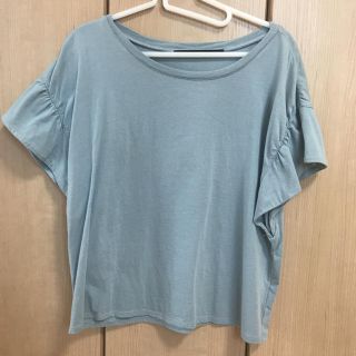 ケービーエフプラス(KBF+)のトップス(Tシャツ(半袖/袖なし))