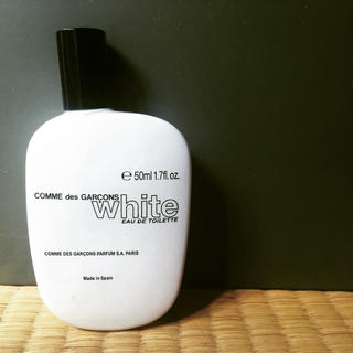 コムデギャルソン(COMME des GARCONS)のCOMME des GARCONS parfums White (50ml)(ユニセックス)