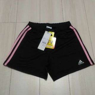 アディダス(adidas)のひなかりん様専用【新品・タグ付き】アディダス　ショートパンツ　140サイズ　黒(パンツ/スパッツ)