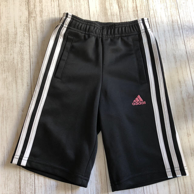 adidas(アディダス)のアディダス ジャージ 五分丈♡ キッズ/ベビー/マタニティのキッズ服女の子用(90cm~)(パンツ/スパッツ)の商品写真