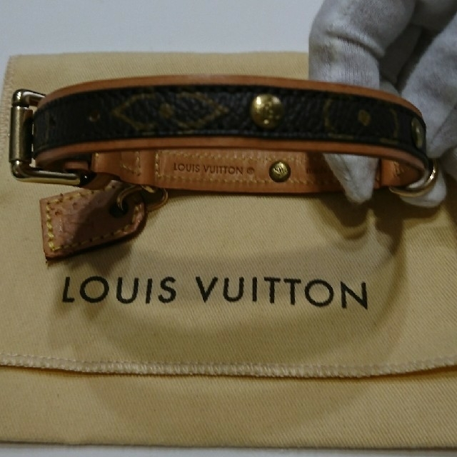 LOUIS VUITTON(ルイヴィトン)のSAKURA様専用！ お値下げ！ ルイヴィトン 首輪 その他のペット用品(犬)の商品写真