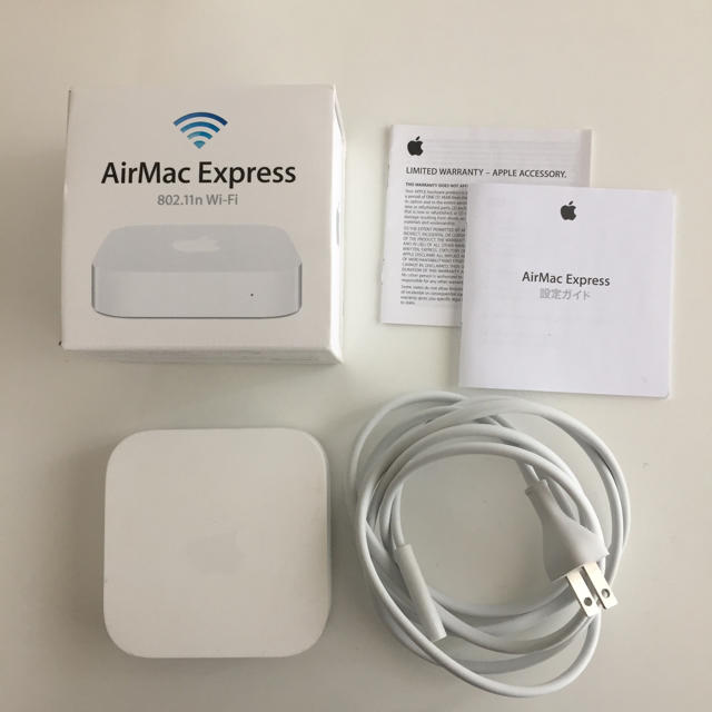 Apple(アップル)のair mac express スマホ/家電/カメラのPC/タブレット(PC周辺機器)の商品写真