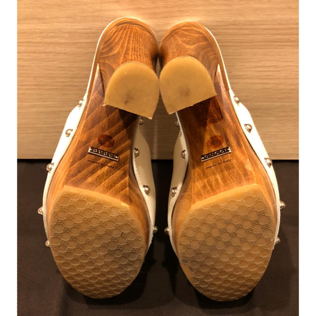 Gucci(グッチ)のグッチ サンダル 白 レディースの靴/シューズ(サンダル)の商品写真