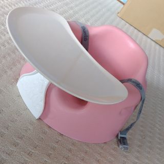 バンボ(Bumbo)のバンボ　ピンク　テーブル　ベルト付(その他)