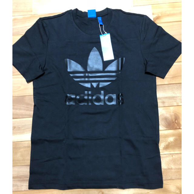 adidas(アディダス)のadidas tシャツ メンズのトップス(Tシャツ/カットソー(半袖/袖なし))の商品写真