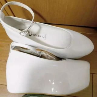 ジェフリーキャンベル(JEFFREY CAMPBELL)の【美品】ジェフリーキャンベル パンプス(ハイヒール/パンプス)