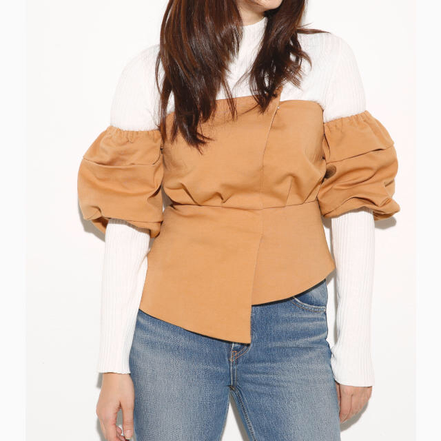 SLY(スライ)の今季♡SLY TUCK PUFF OFF SHOULDER TOPS♡ベアトップ レディースのトップス(ベアトップ/チューブトップ)の商品写真