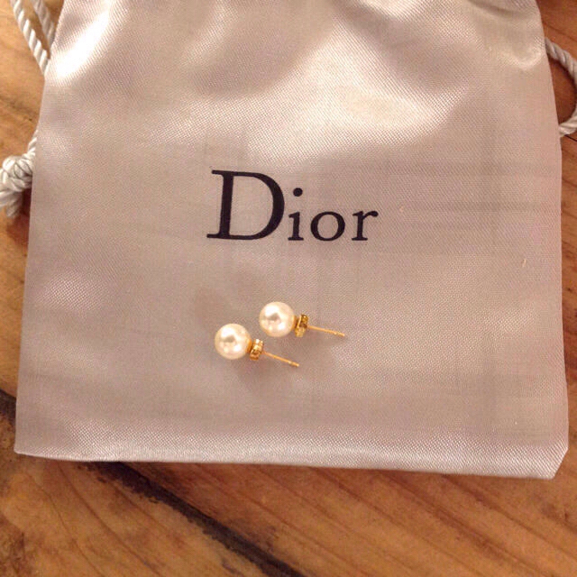 Christian Dior(クリスチャンディオール)のkyo ko様専用クリスチャン ネックレス ピアスセット ギャランティーカード  レディースのアクセサリー(ネックレス)の商品写真