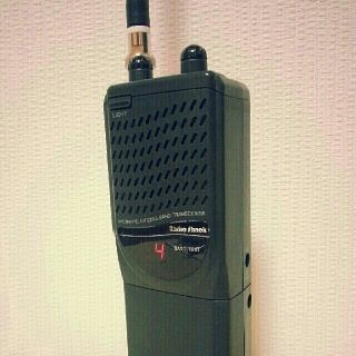 Radio Shaek  27MHz ハンディCB無線機  (アマチュア無線)