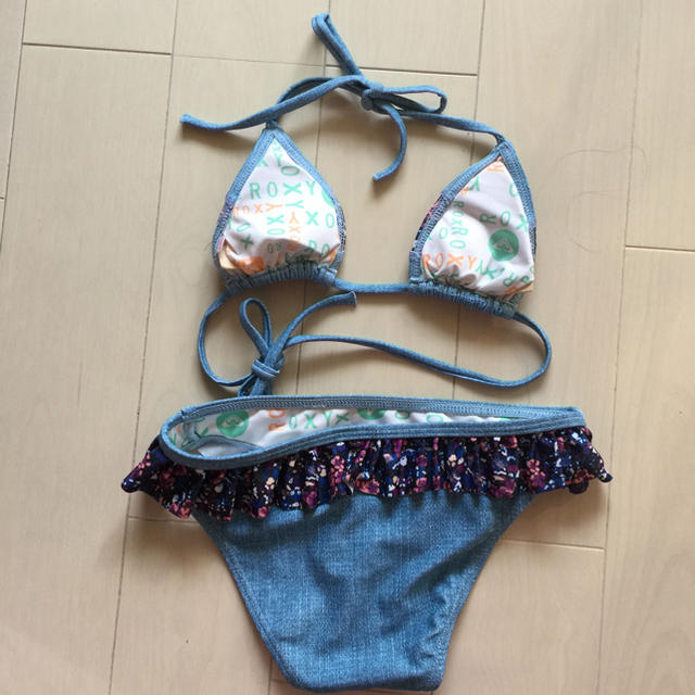 Roxy(ロキシー)のROXY子供用水着👙 キッズ/ベビー/マタニティのキッズ服女の子用(90cm~)(水着)の商品写真