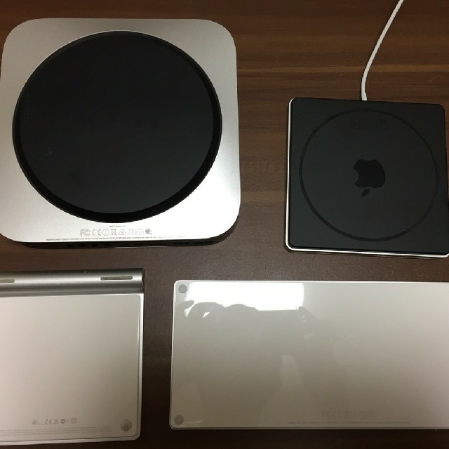 Mac (Apple)(マック)のMac mini（2014モデル）、アクセサリ－ スマホ/家電/カメラのPC/タブレット(デスクトップ型PC)の商品写真