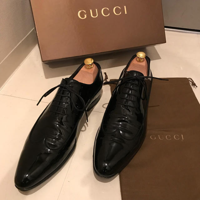 Gucci - 【本物保証】グッチ GUCCI エナメル ドレスシューズの通販 by