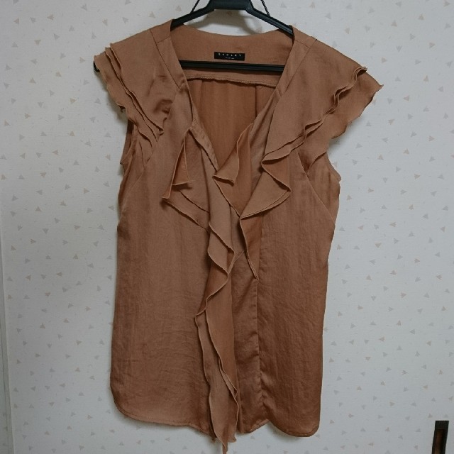 Sisley(シスレー)の<中古品>SISLEY トップス レディースのトップス(カットソー(半袖/袖なし))の商品写真