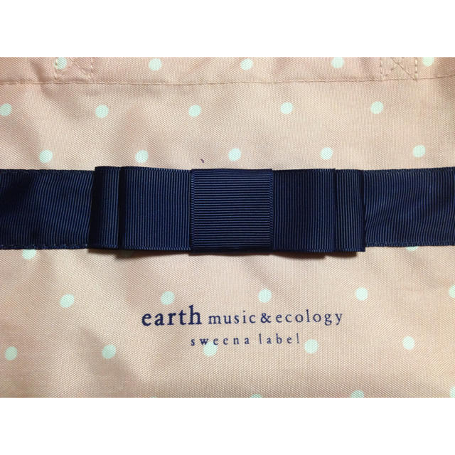 earth music & ecology(アースミュージックアンドエコロジー)のearth トート レディースのバッグ(トートバッグ)の商品写真