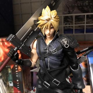 プレイアーツ改 クラウド(ゲームキャラクター)