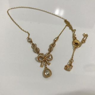 スワロフスキー(SWAROVSKI)のふりるりぼん様専用 SWAROVSKI ネックレス(ネックレス)