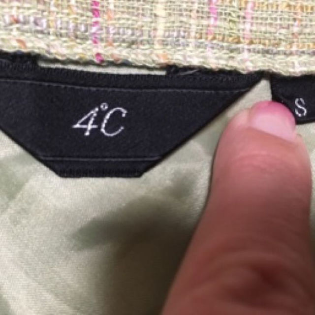 4℃(ヨンドシー)の♡中古状態良♡4℃ひざ丈スカート  size  S レディースのスカート(ひざ丈スカート)の商品写真