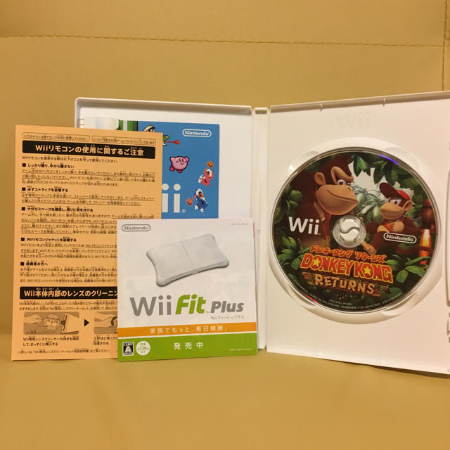 Wii(ウィー)のWiiソフト ドンキーコング リターンズ  エンタメ/ホビーのゲームソフト/ゲーム機本体(家庭用ゲームソフト)の商品写真