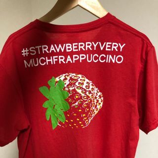 スターバックスコーヒー(Starbucks Coffee)のスターバックス ストロベリーベリーマッチフラペチーノ期間スタッフTシャツ(その他)