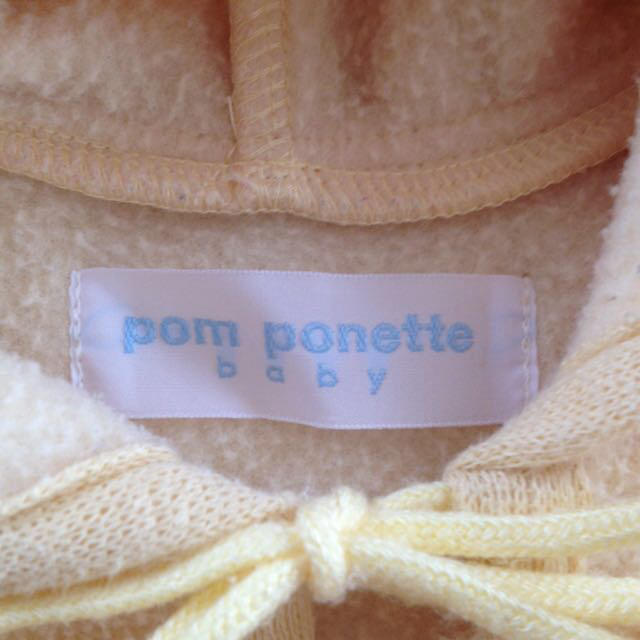 pom ponette(ポンポネット)のポンポネット フリースポンチョ❤️ キッズ/ベビー/マタニティのキッズ/ベビー/マタニティ その他(その他)の商品写真