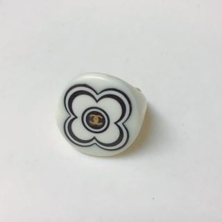 シャネル(CHANEL)の※823n.sshopさま専用商品※訳ありCHANELプラスチックリング(リング(指輪))