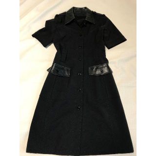 プラダ(PRADA)の●15万プラダ黒テクノストレッチ羊革ラムスキン半袖ロングワンピースItaly美品(ロングワンピース/マキシワンピース)