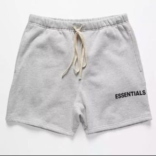 フィアオブゴッド(FEAR OF GOD)のfog essentials shorts M(ショートパンツ)