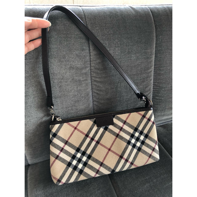 BURBERRY BLUE LABEL(バーバリーブルーレーベル)のBurberry Blue Label バーバリーブルーレーベル レディースのバッグ(ハンドバッグ)の商品写真