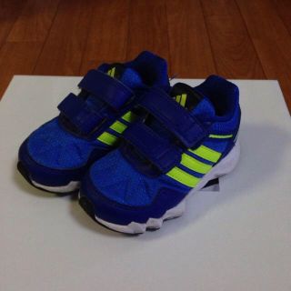 アディダス(adidas)のadidas キッズスニーカー(その他)