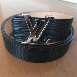 ルイヴィトン(LOUIS VUITTON)のルイ ヴィトン  ベルト  エピ(ベルト)