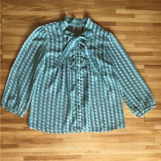 ロペピクニック(Rope' Picnic)のロペピクニック スワン柄シフォンブラウス(シャツ/ブラウス(長袖/七分))