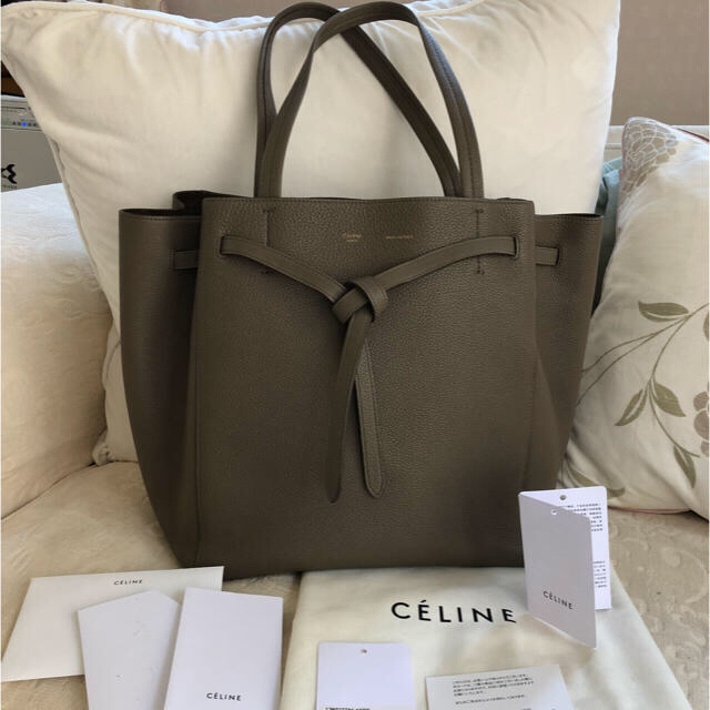 CELINE セリーヌ　カバファントム