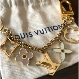 ルイヴィトン(LOUIS VUITTON)のLOUIS TUITTON(チャーム)