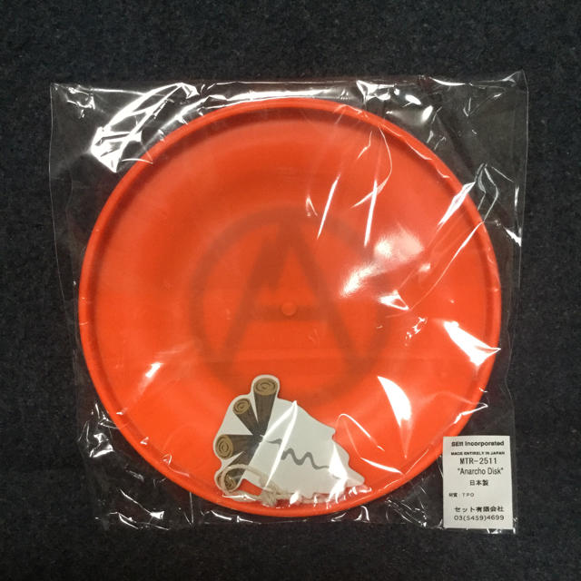 ....... RESEARCH(リサーチ)のMountain Research Anarcho Disc フリスビー スポーツ/アウトドアのアウトドア(その他)の商品写真