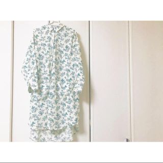 ダブルクローゼット(w closet)の❁専用❁花柄ワンピース(ひざ丈ワンピース)