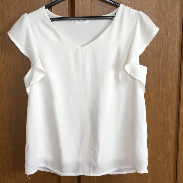 HONEYS(ハニーズ)のシャツ ブラウス フリル袖 レディースのトップス(シャツ/ブラウス(半袖/袖なし))の商品写真