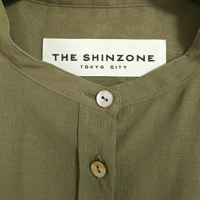 Shinzone(シンゾーン)のしほやん様専用   新品☆人気完売  THE SHINZONE シフォンブラウス レディースのトップス(シャツ/ブラウス(長袖/七分))の商品写真