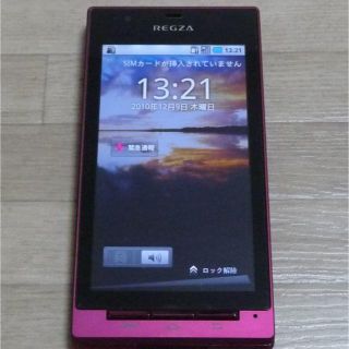 トウシバ(東芝)のレグザフォン メローボルドーピンク REGZA Phone T-01C(スマートフォン本体)